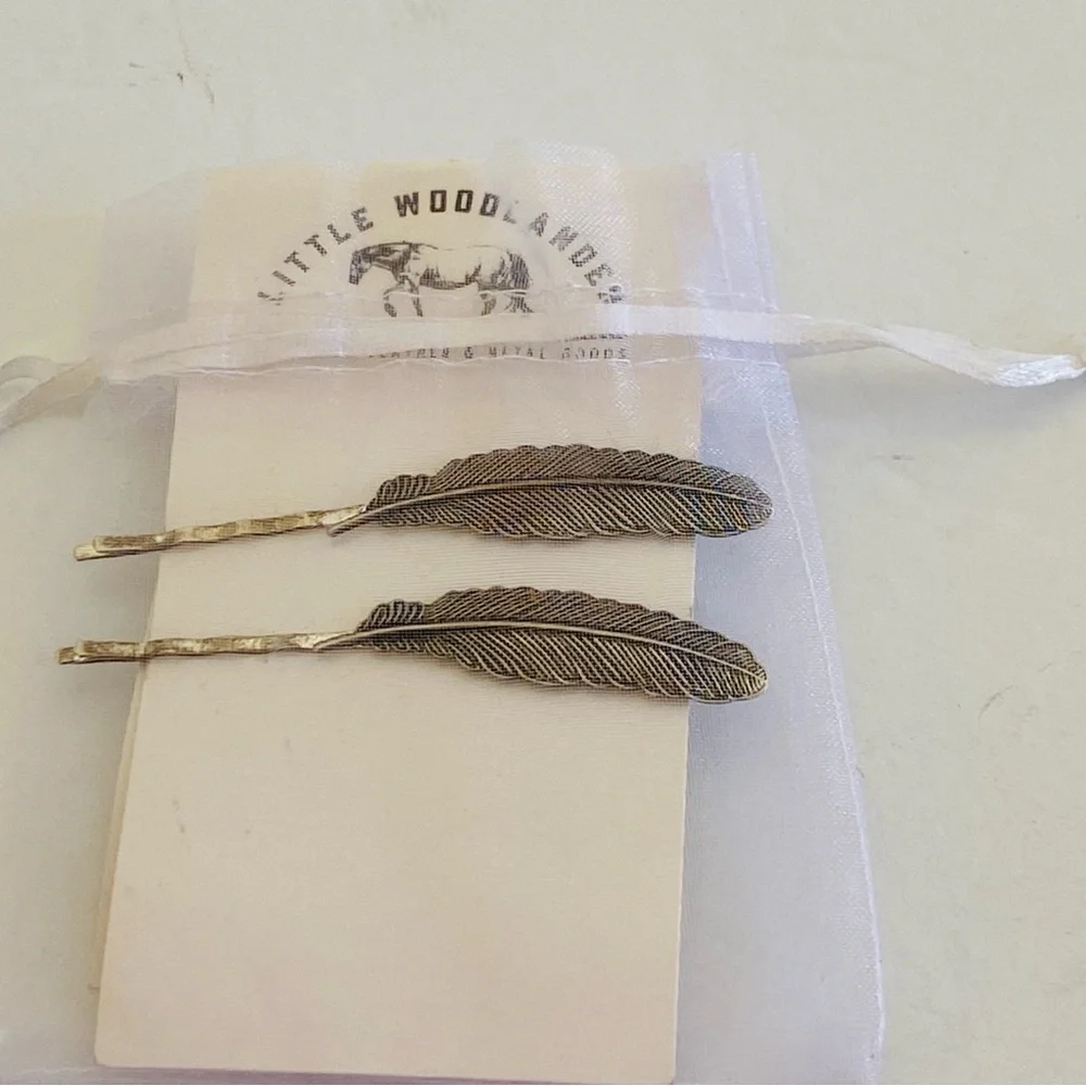 LITTLE WOODLANDER Silver Feather Hair Pins Bobby Pin 2 pc. Woodlands Nature